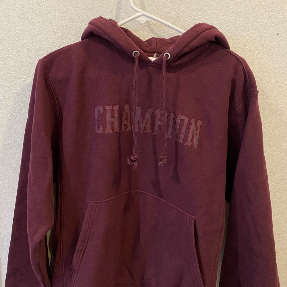 Maroon champion hoodie